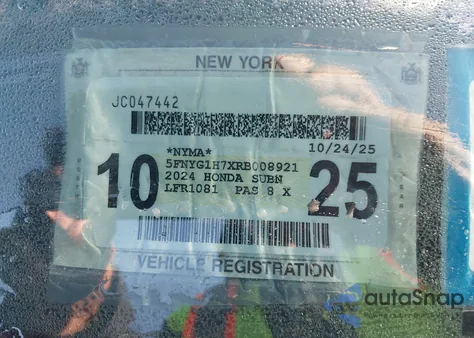 2024 Honda Pilot Touring z USA, uszkodzony, nr VIN 5FNYG1H7XRB008921